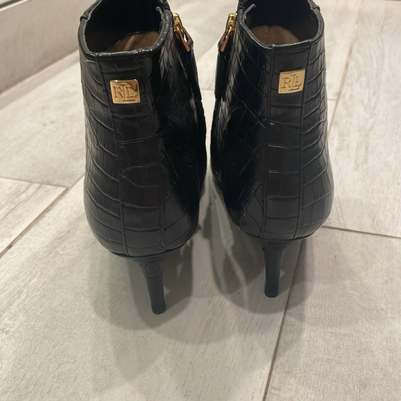 Ralph Lauren snake skin Kitten Heel Boots - Picture 7 of 8